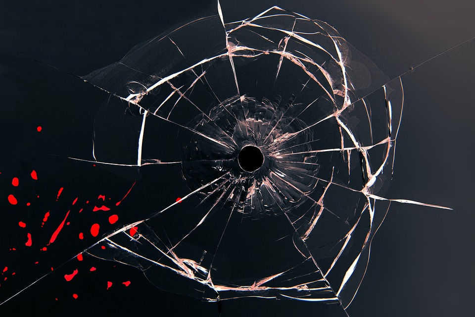 glass-262105_960_720
